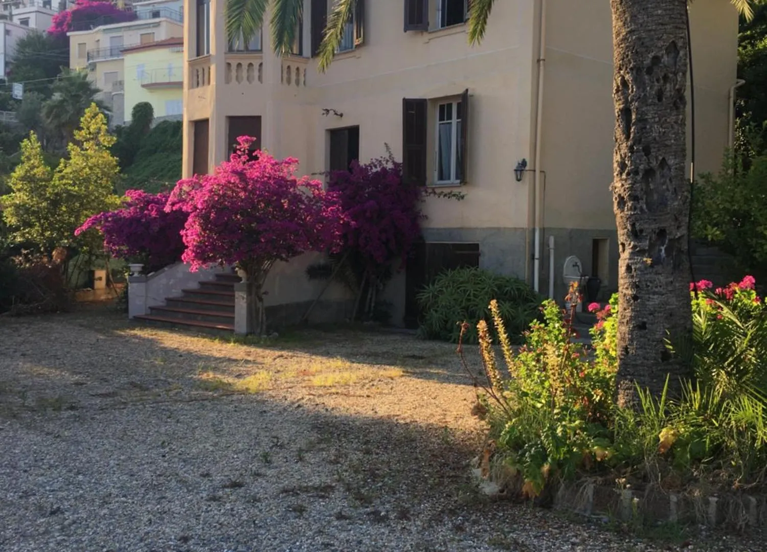 Hotel apartamentowy Villa Fontana 56 Marina dʼMarina dʼAndora