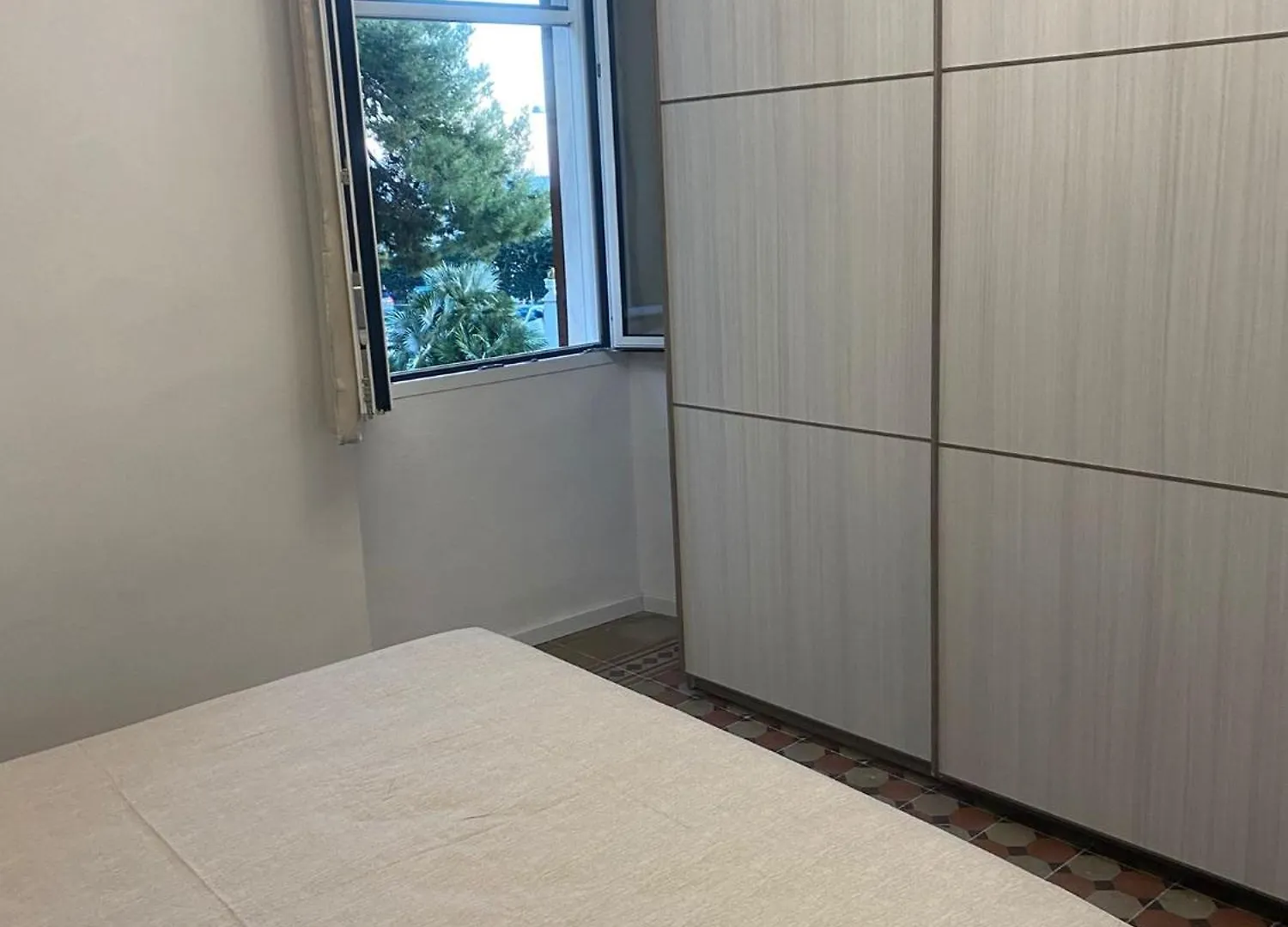 Hotel apartamentowy Villa Fontana 56 Marina dʼMarina dʼAndora Włochy