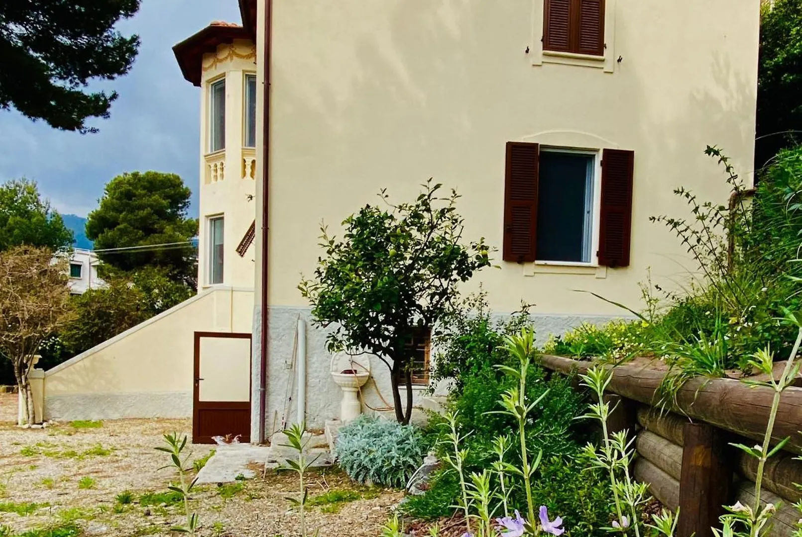 Villa Fontana 56 Marina dʼMarina dʼAndora Hotel apartamentowy